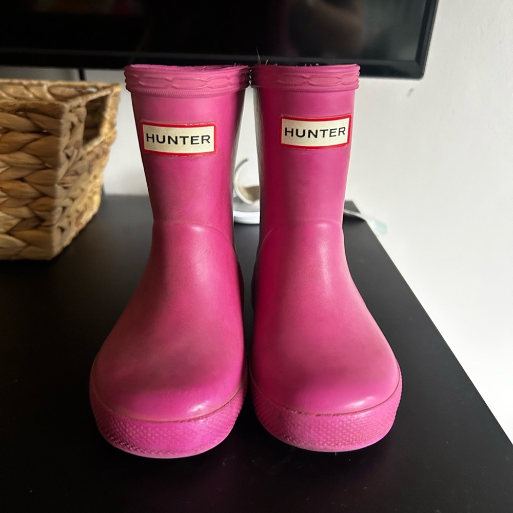 Hunter Fuchsia Waterproof Boots